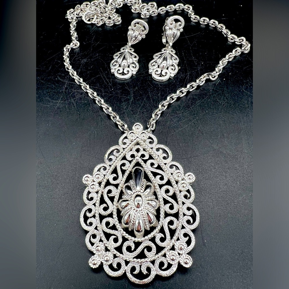 Vintage Estate CROWN TRIFARI Necklace & Clip-on Set, Silver Tone Filigree Signed